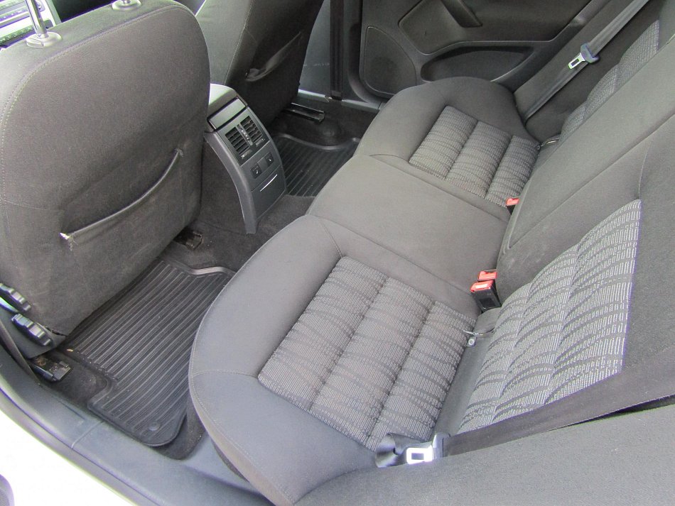 Škoda Octavia II 1.6 TDi 