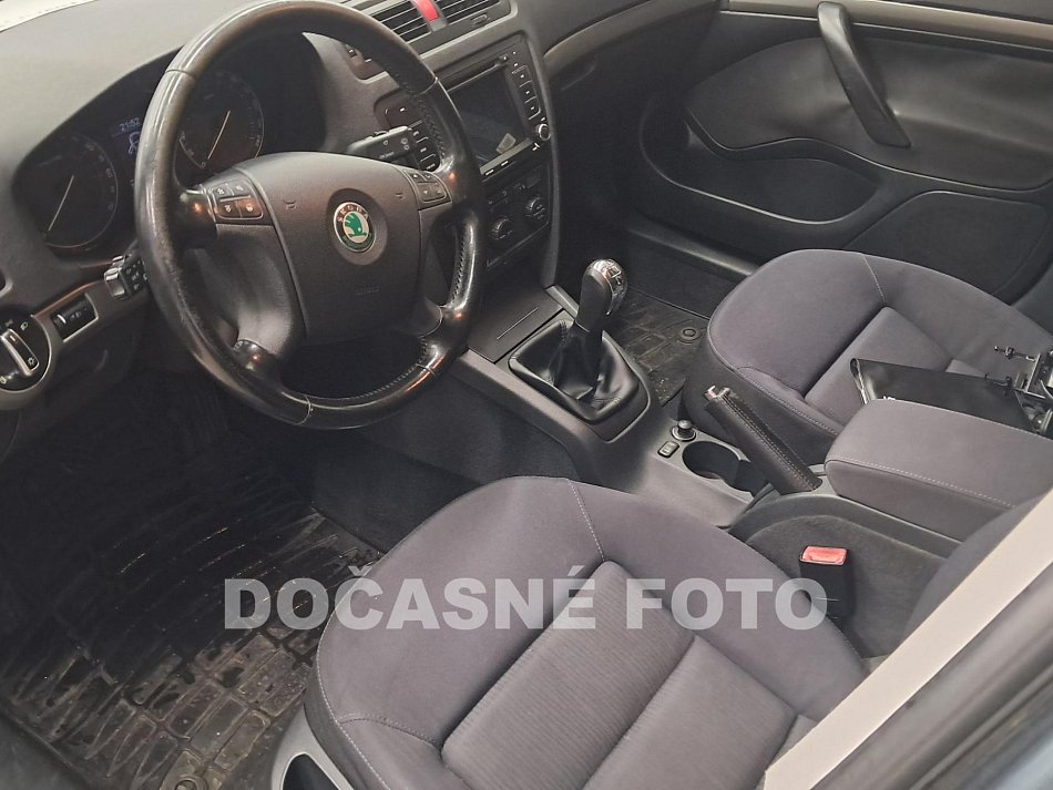 Škoda Octavia II 1.6i 