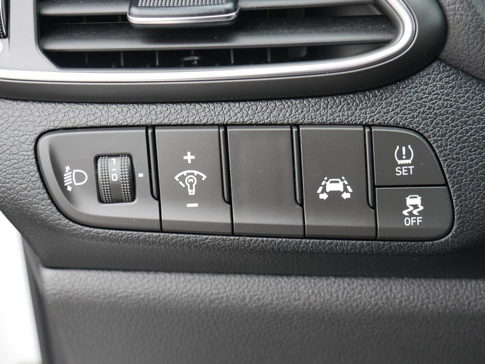 Hyundai I30 1.0 TGDi Trikolor Comfort