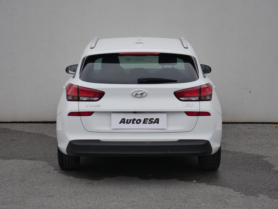 Hyundai I30 1.0 TGDi Trikolor Comfort
