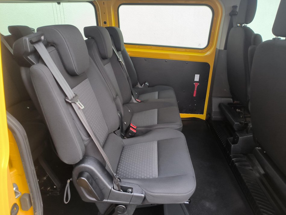 Ford Transit Custom 2.0TDCi  L2H1 8míst