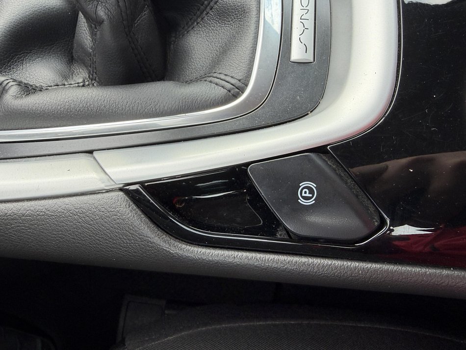 Ford Mondeo 2.0 TDCI 