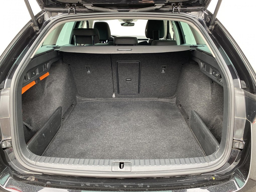 Škoda Octavia IV 2.0 TDi Ambition
