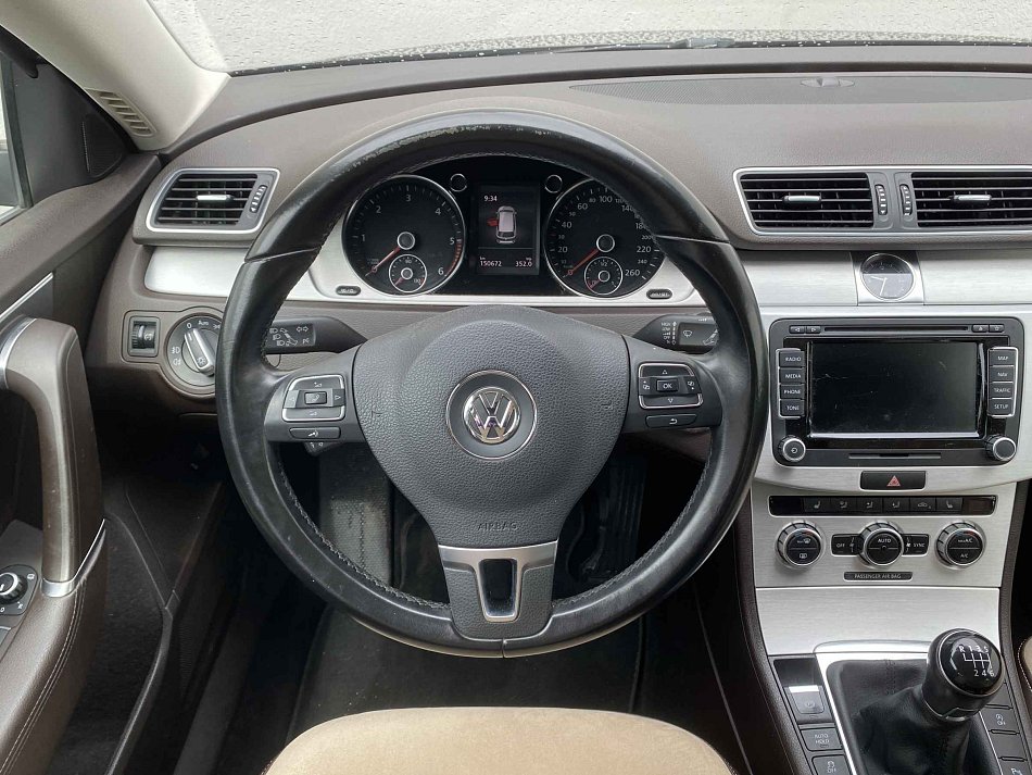 Volkswagen Passat 2.0 TDi Highline