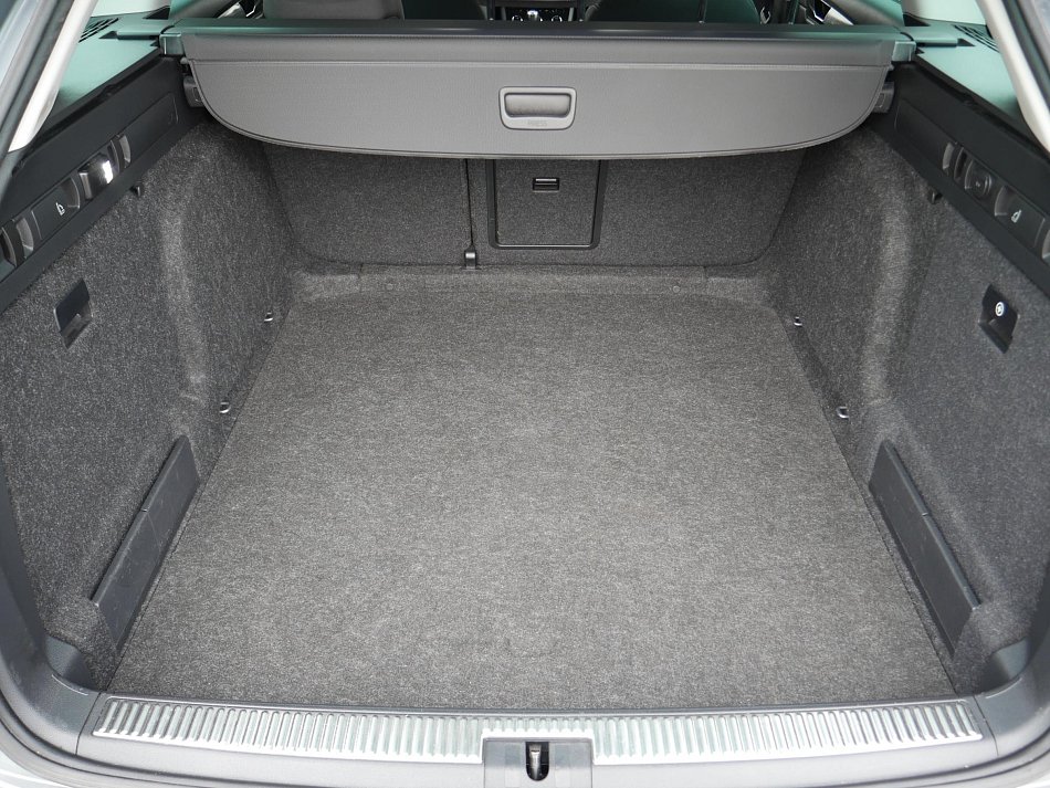 Škoda Superb III 2.0 TDi 