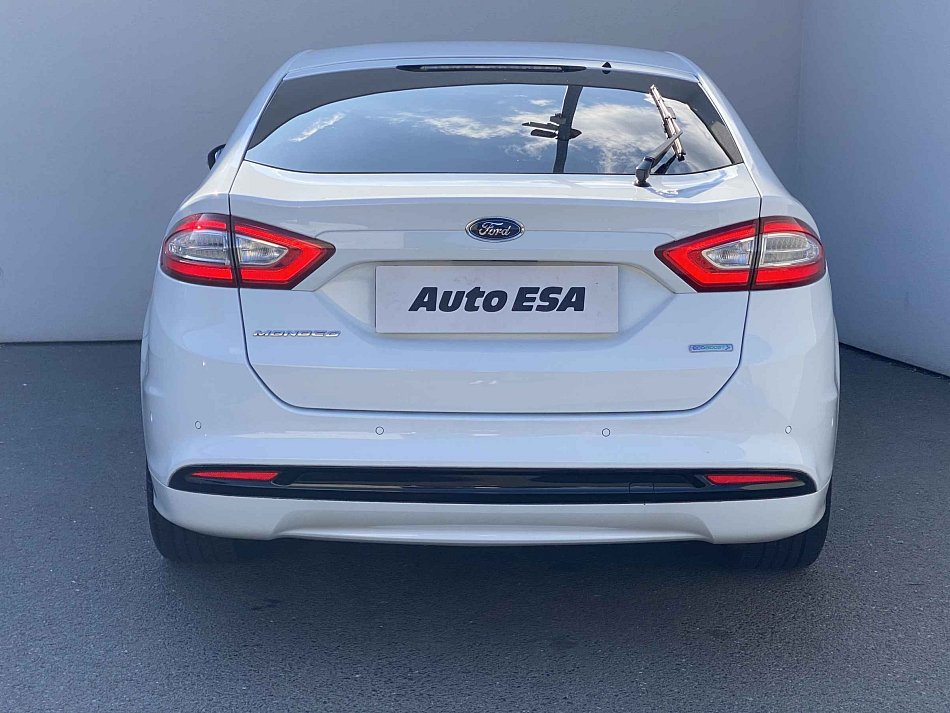 Ford Mondeo 1.5EB Titanium