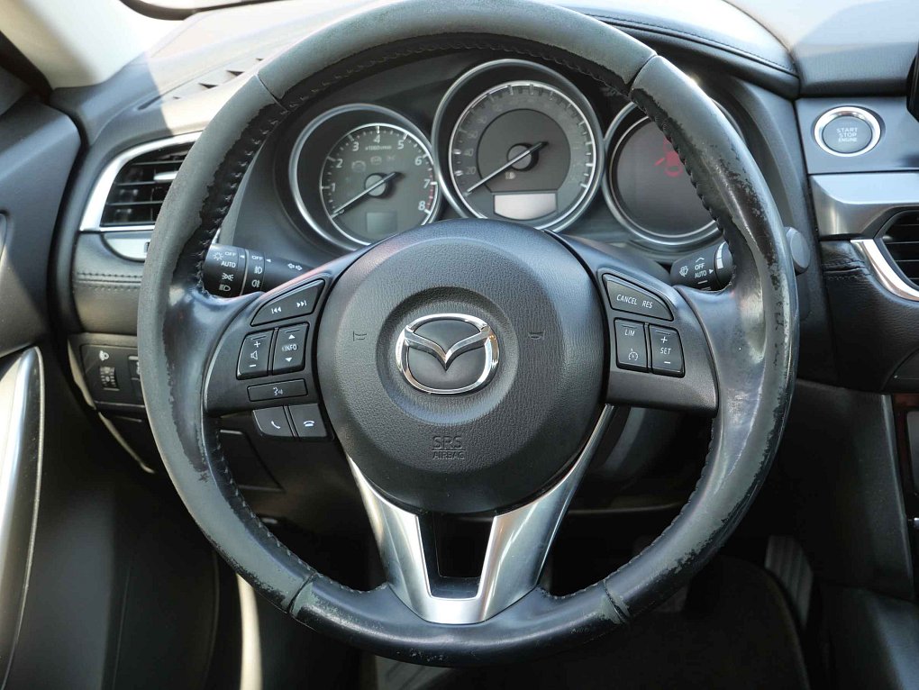 Mazda 6 2.0 i 