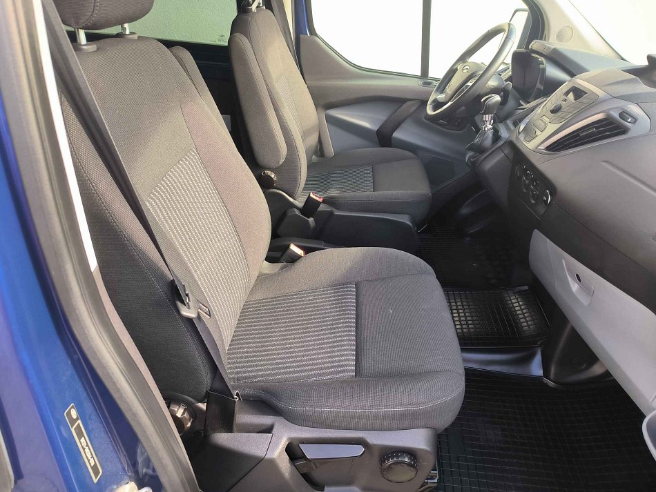 Ford Transit Custom 2.2TDCi Trend L2 9míst