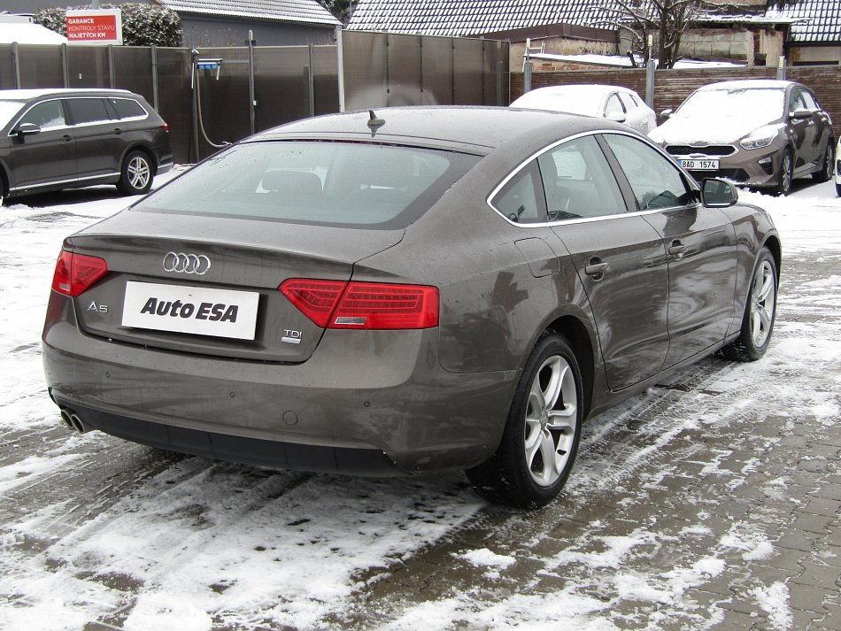 Audi A5 2.0 TDi 