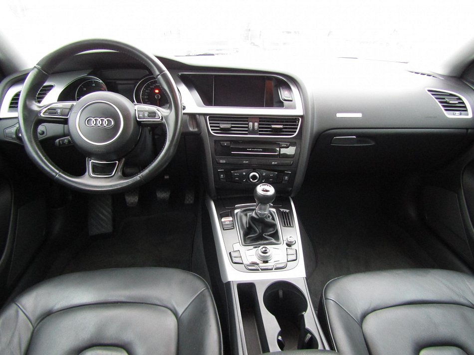 Audi A5 2.0 TDi 