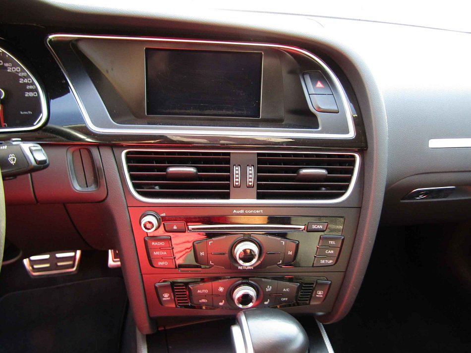 Audi A5 2.0 TDi  Quattro