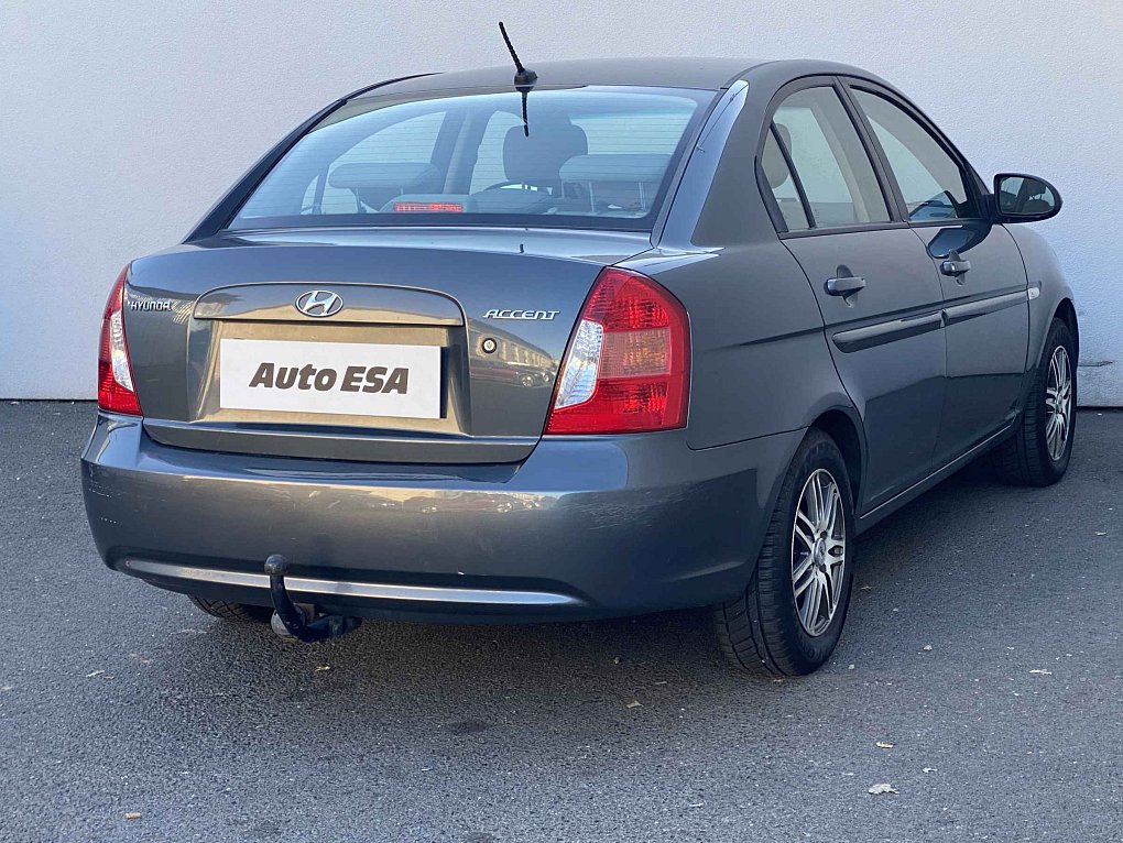 Hyundai Accent 1.4i 