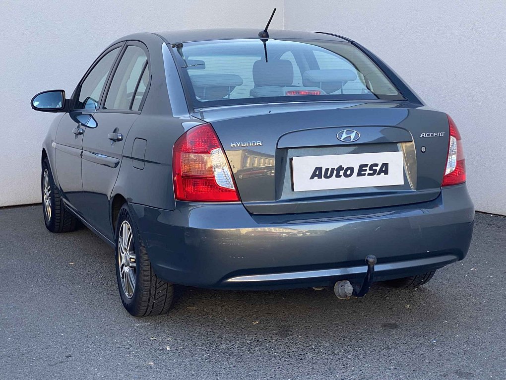 Hyundai Accent 1.4i 