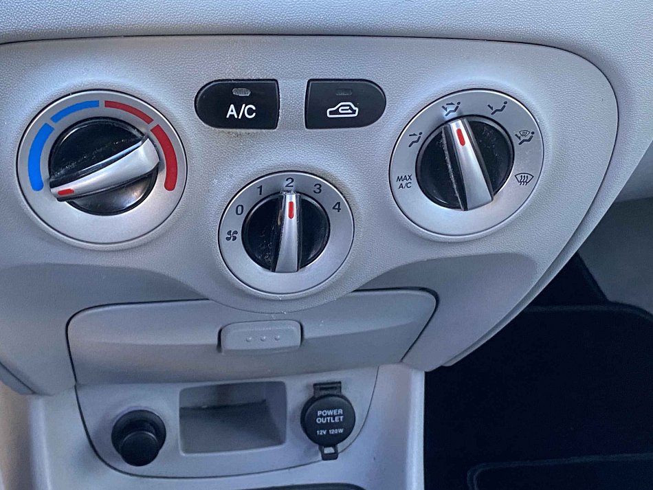 Hyundai Accent 1.4i 