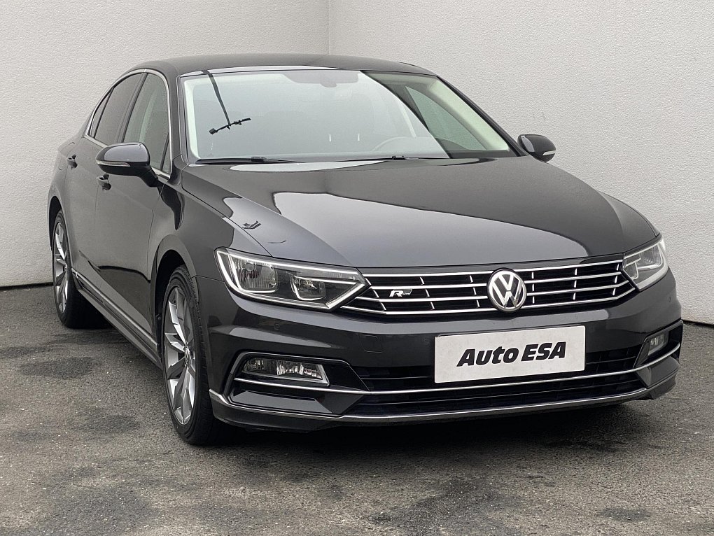 Volkswagen Passat 2.0TDi R-Line