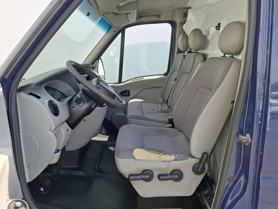 Opel Movano 2.5CDTi 
