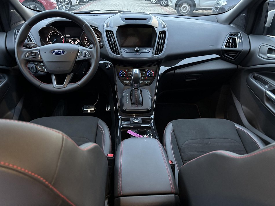 Ford Kuga 1.5 EB ST-Line AWD