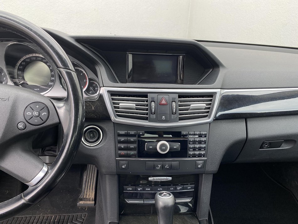Mercedes-Benz Třída E 2.2CDI  220 CDI