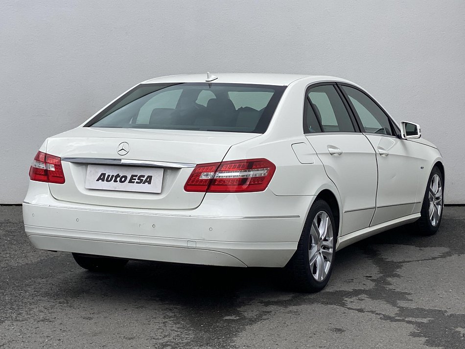 Mercedes-Benz Třída E 2.2CDI  220 CDI