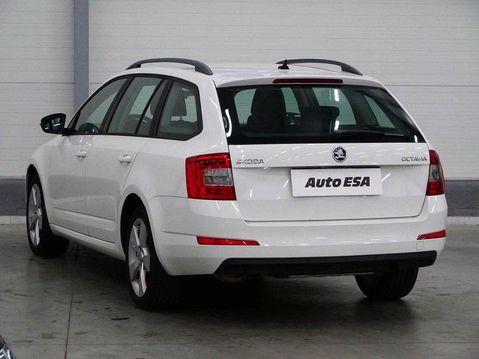 Škoda Octavia III 2.0TDI Elegance