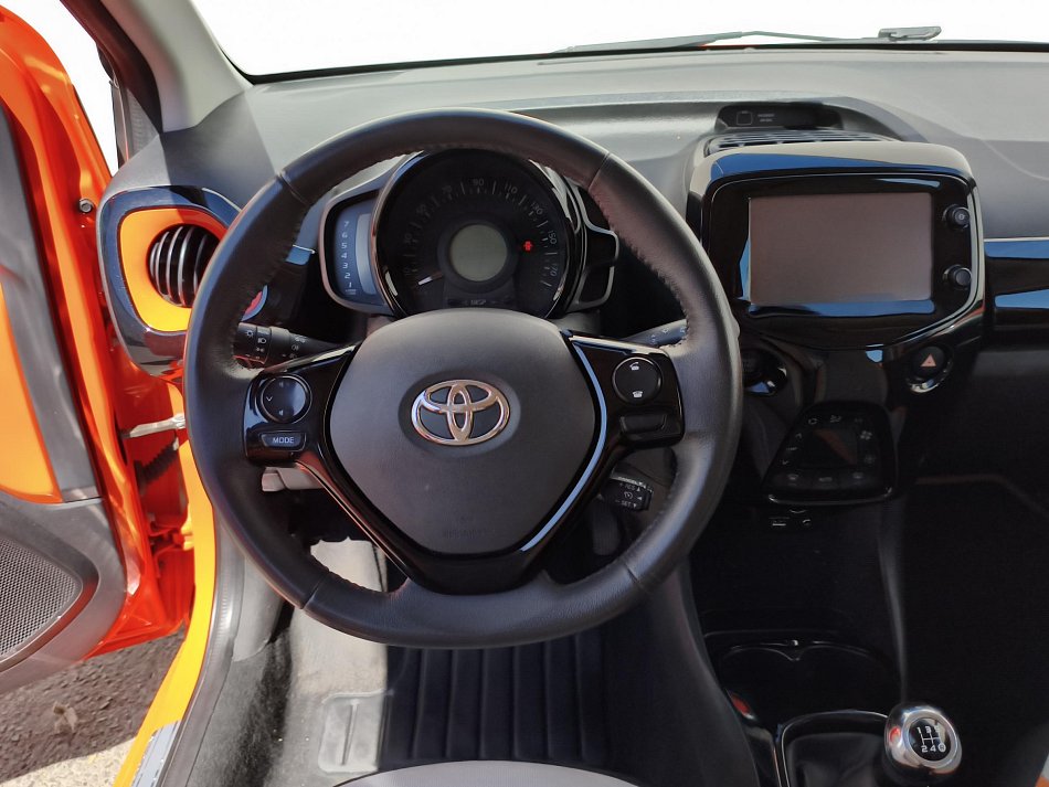 Toyota Aygo 1.0i X-play