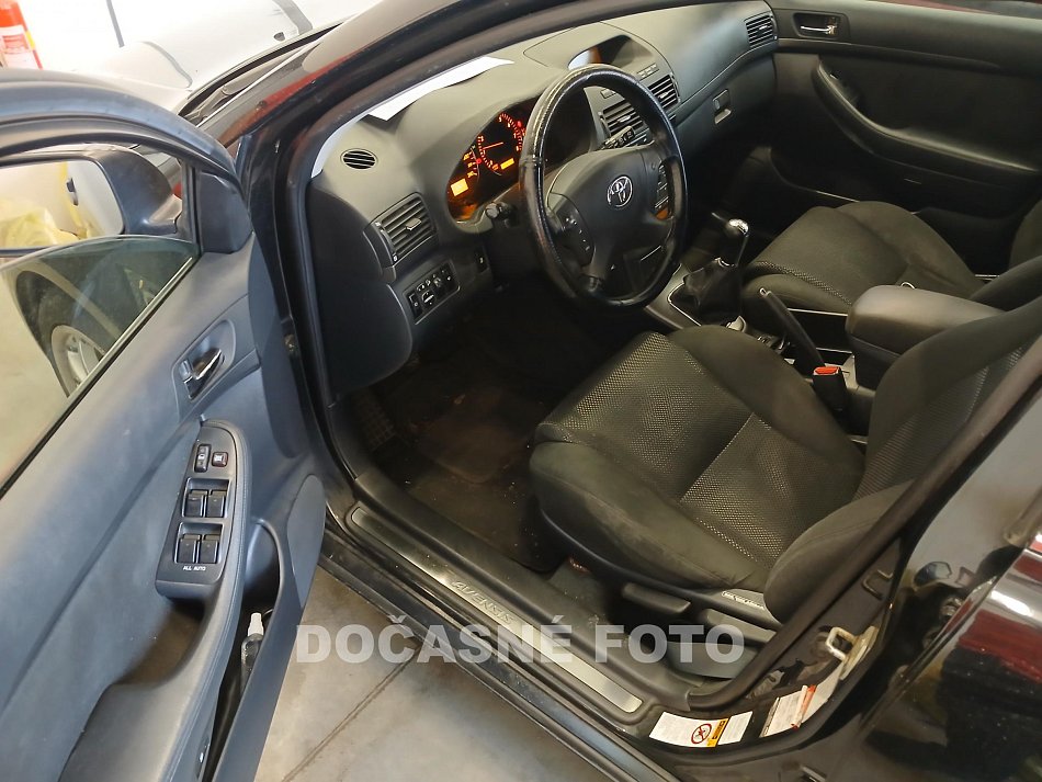 Toyota Avensis 1.8 
