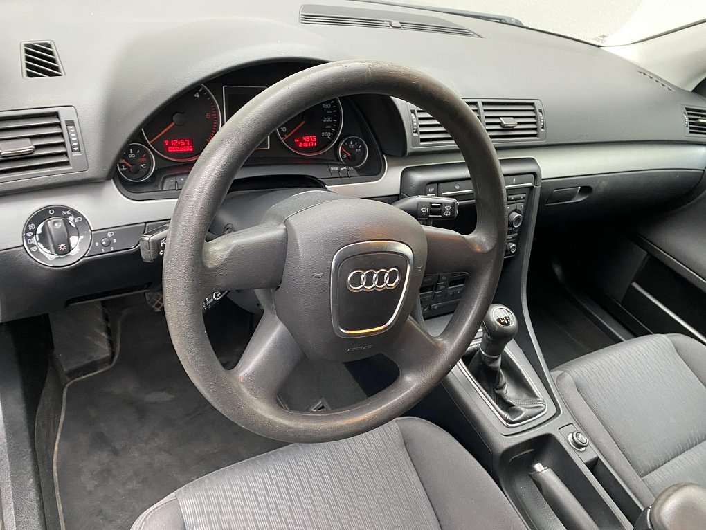 Audi A4 2.0 TDi 