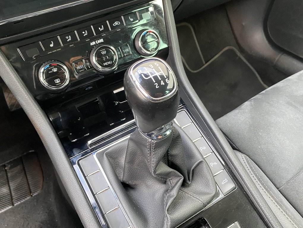 Škoda Superb III 2.0 TDi Style