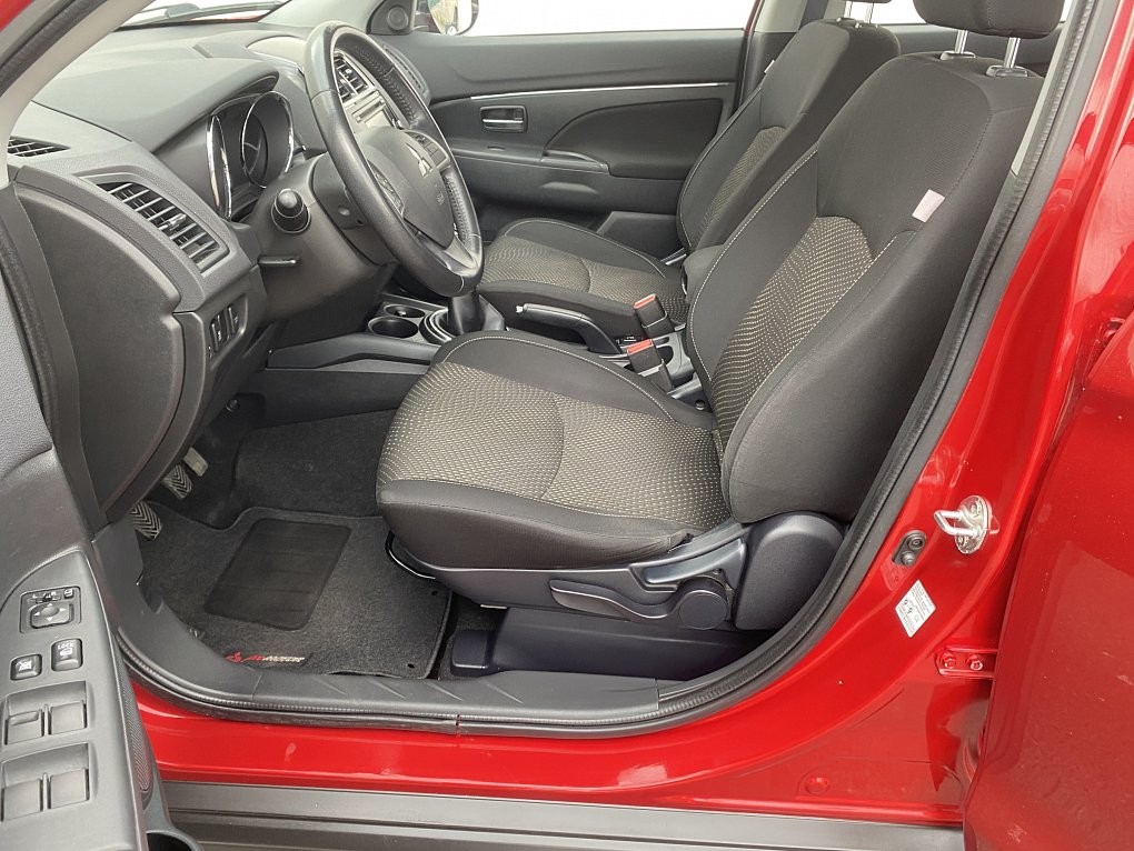 Mitsubishi ASX 1.6 MiVEC 