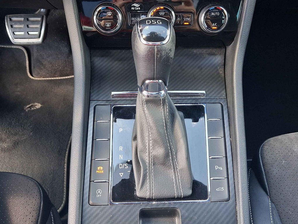 Škoda Superb III 1.5 TSi SportLine