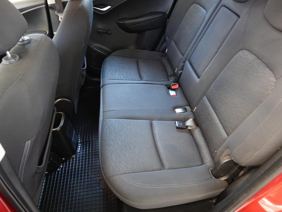 Hyundai Ix20 1.4 i 