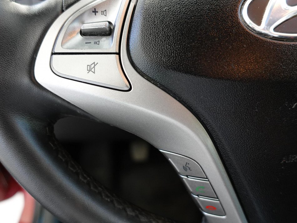 Hyundai Ix20 1.4 i 