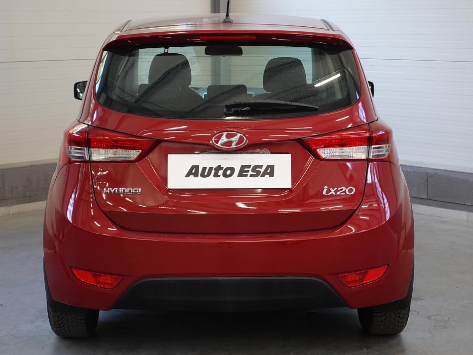 Hyundai Ix20 1.4 i 