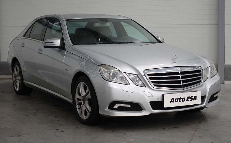 Mercedes-Benz Třída E 2.2 CDi  E220