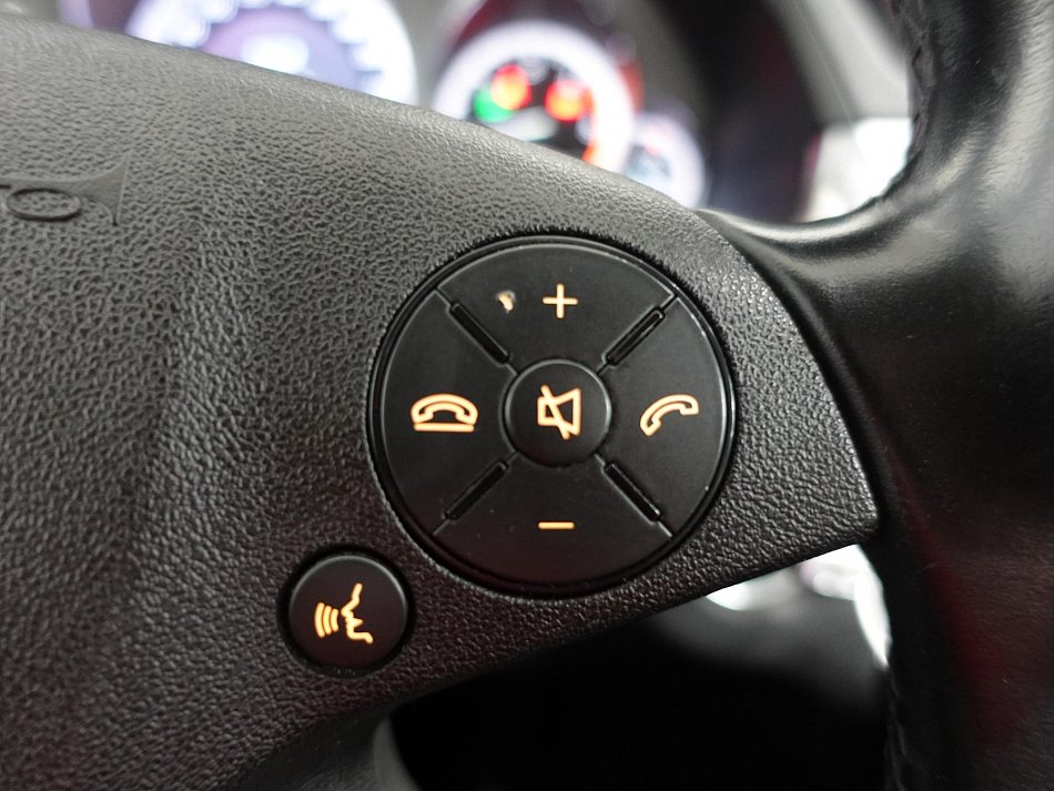 Mercedes-Benz Třída E 2.2 CDi  E220