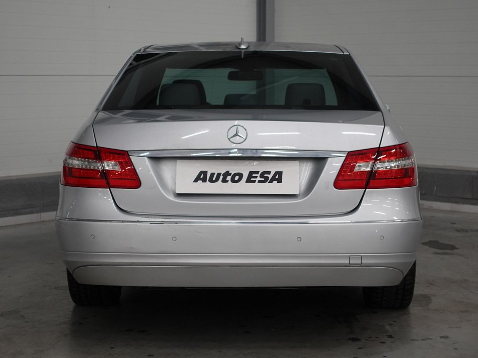 Mercedes-Benz Třída E 2.2 CDi  E220