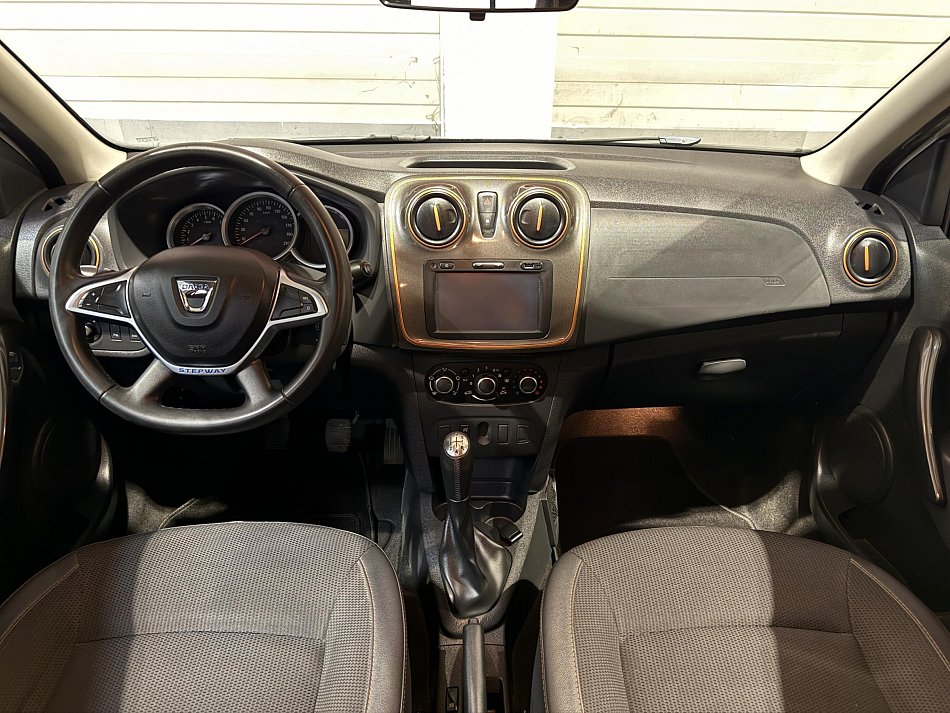 Dacia Logan 0.9 TCe  Stepway