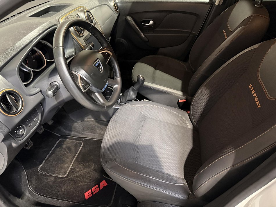 Dacia Logan 0.9 TCe  Stepway