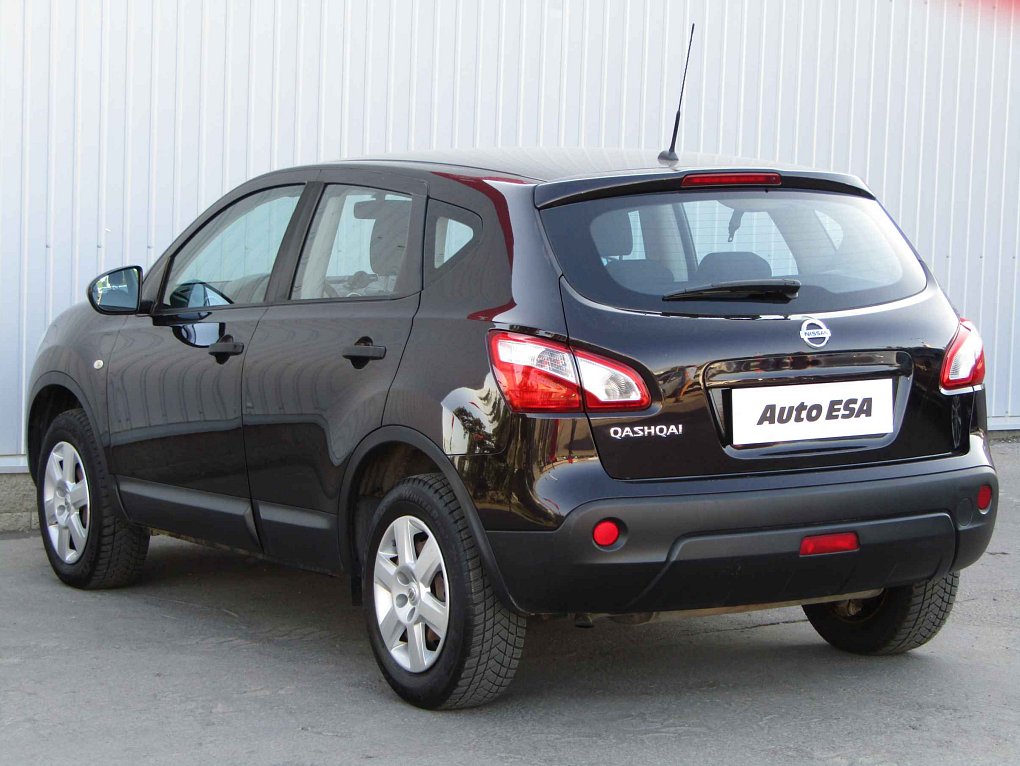 Nissan Qashqai 1.6i 