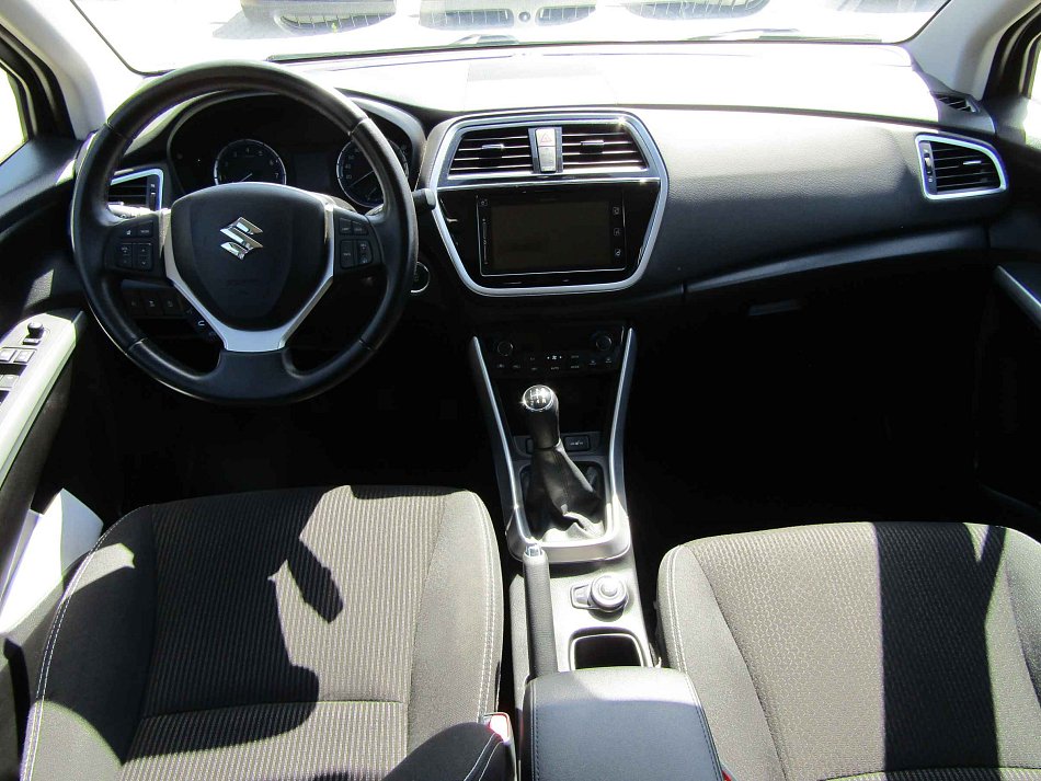 Suzuki S-Cross 1.0 BJet Premium 4x4