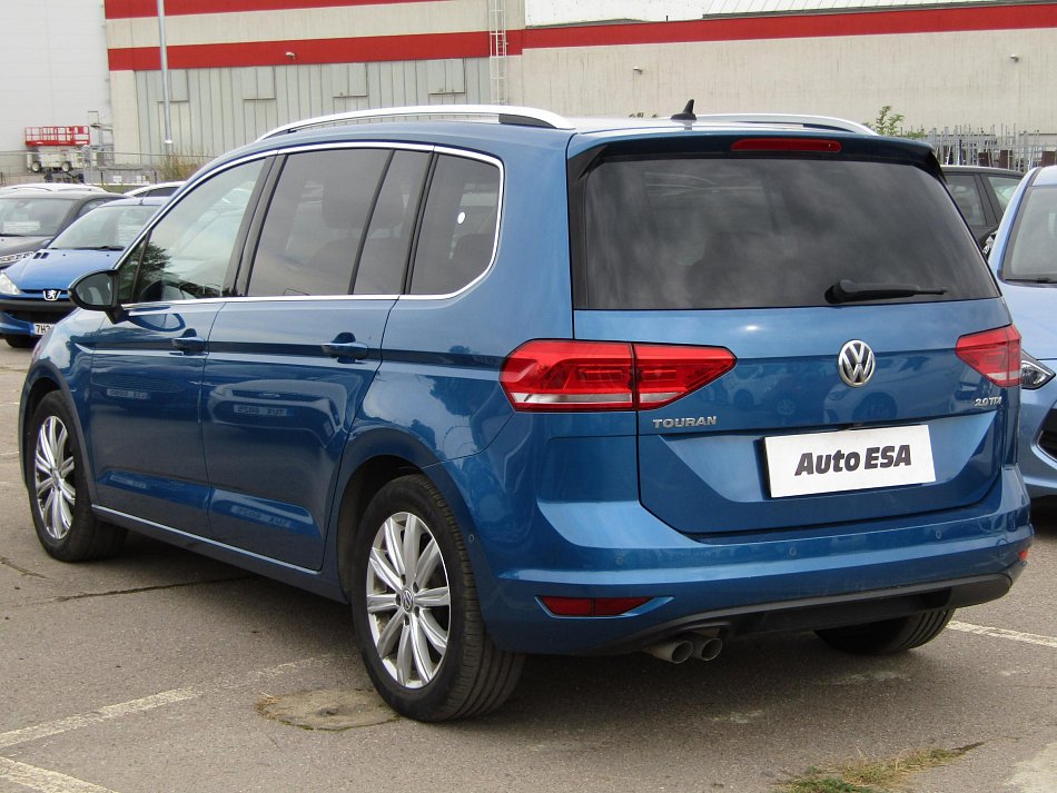 Volkswagen Touran 2.0 TDi Highline 7míst