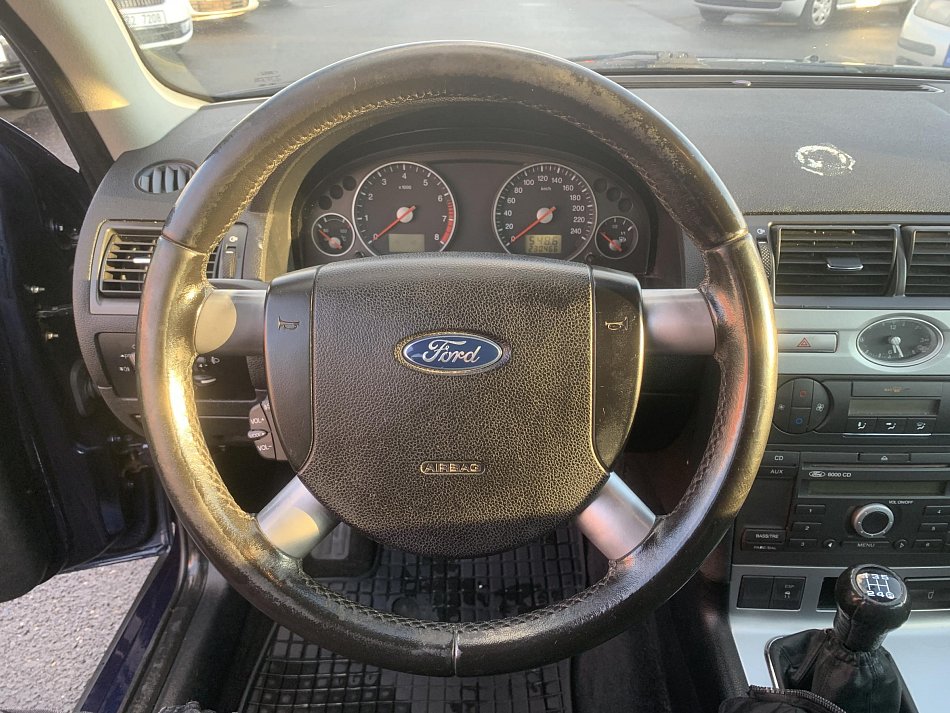 Ford Mondeo 2.0i 