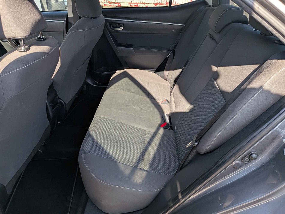 Toyota Corolla 1.6VVT-i 