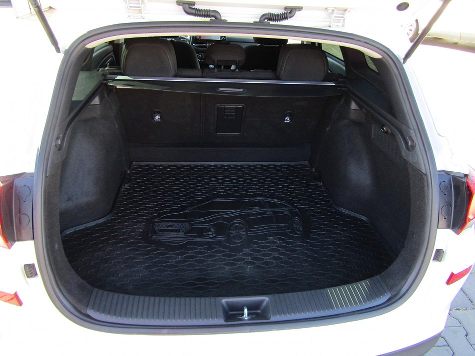 Hyundai I30 1.5 DPI 