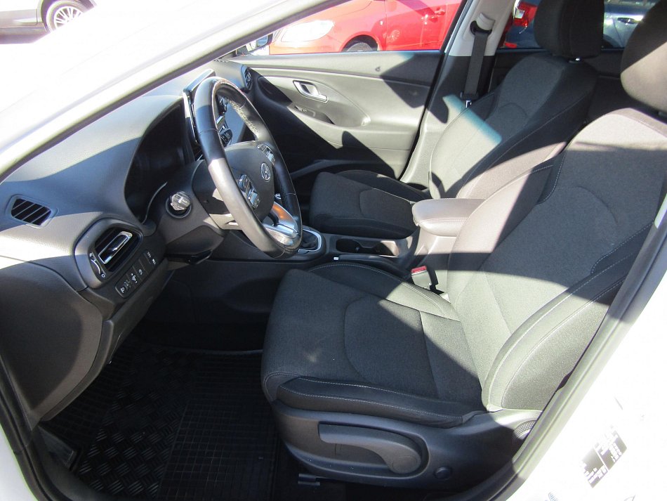 Hyundai I30 1.5 DPI 