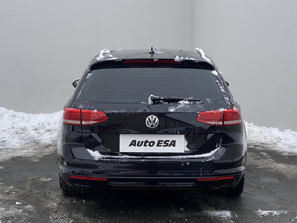Volkswagen Passat 2.0 TDi R-Line