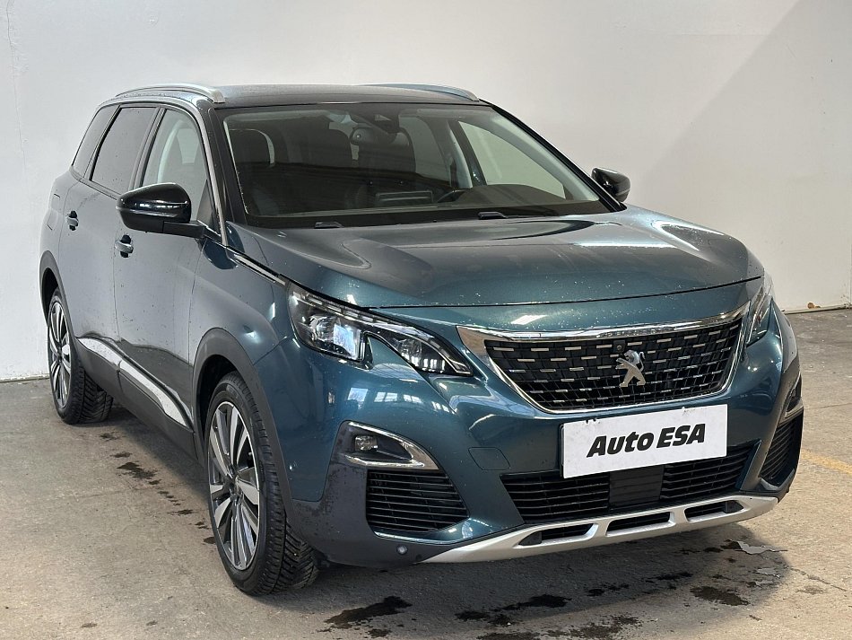 Peugeot 5008 1.5 HDi  7míst