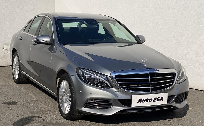 Mercedes-Benz Třída C 1.6 Exclusive C180