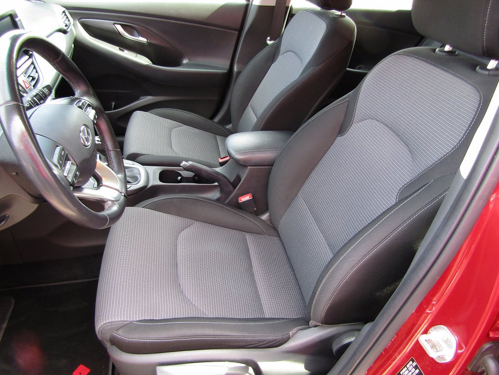 Hyundai I30 1.5 DPi 