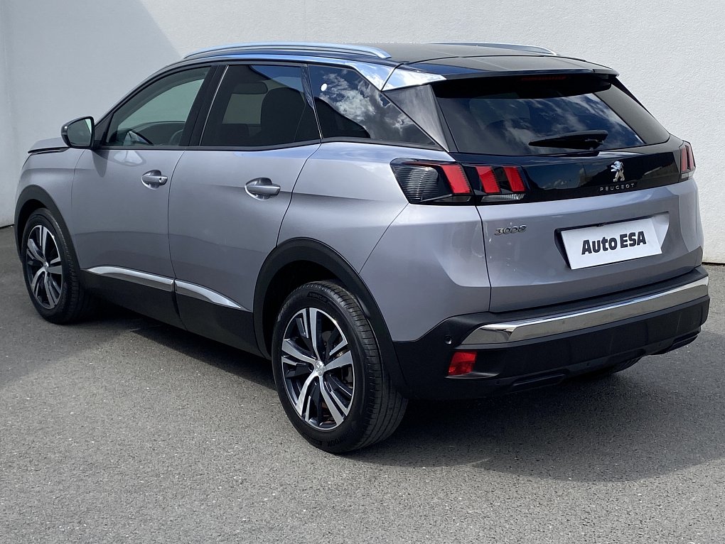 Peugeot 3008 1.2PT Allure